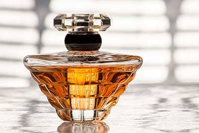 Imagem de Perfume Importado - Lisa Soluções Imagem de Perfume Importado - Lisa Soluções